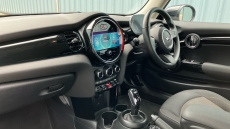 MINI Hatchback 1.5 Cooper Classic Premium 3dr Auto Petrol Hatchback